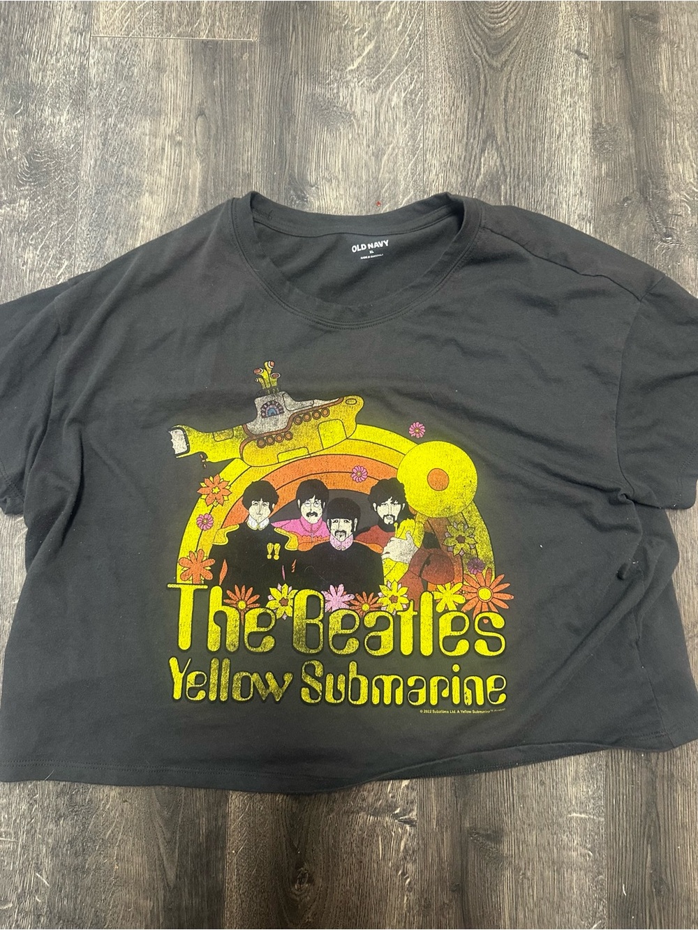 Old Navy Black Beatles Yellow Submarine Graphic Crop Tee